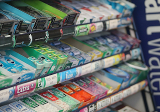 마트에 진열된 껌